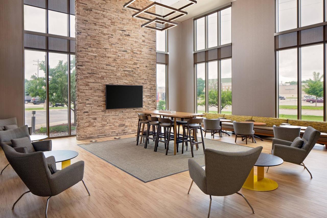 Springhill By Marriott Bay Hotel Green Bay