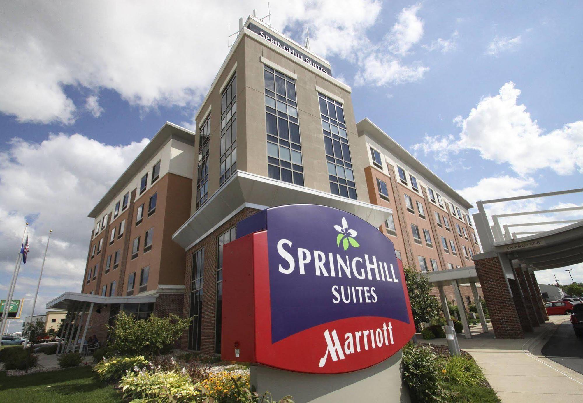 Springhill By Marriott Bay